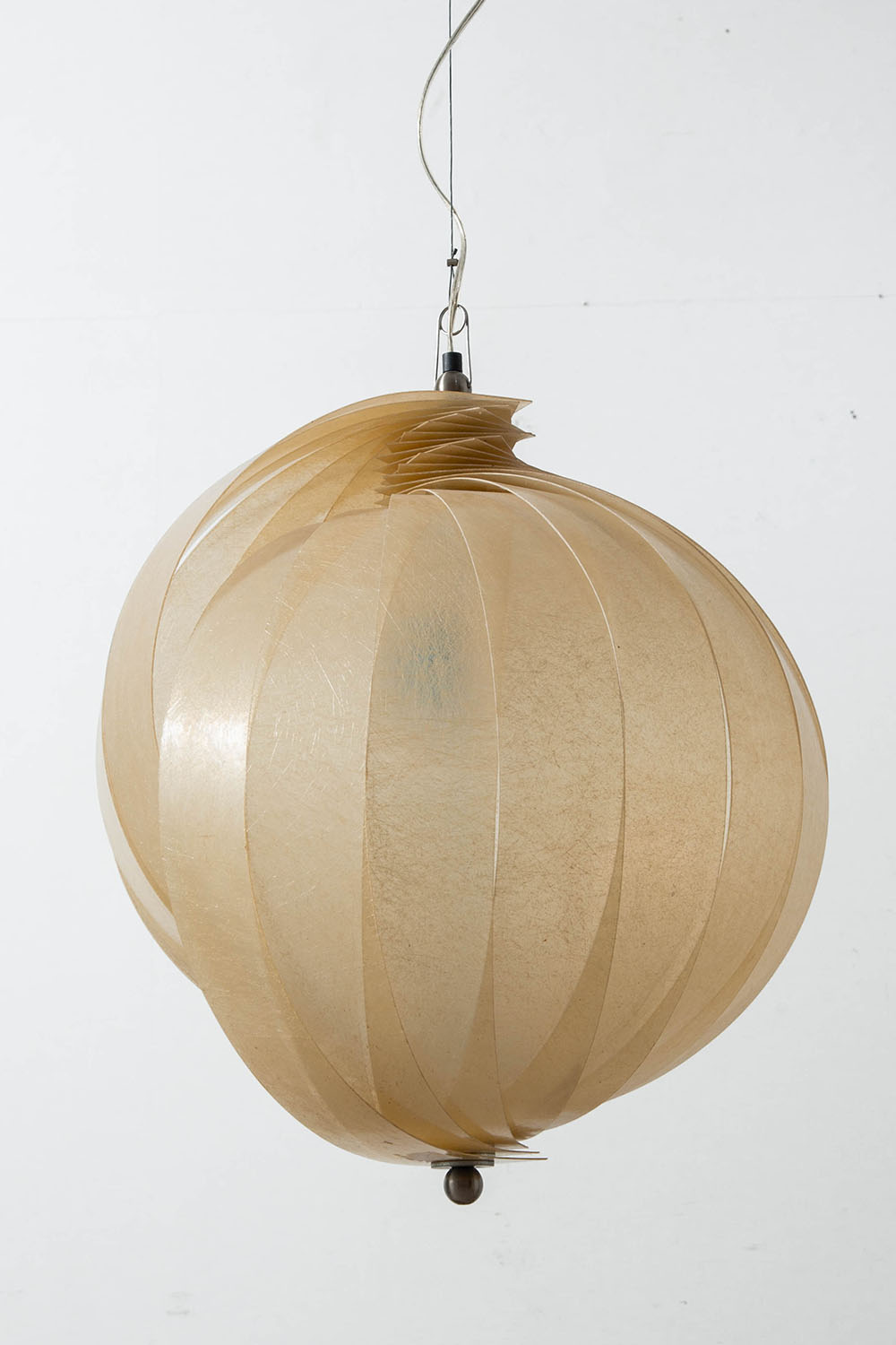 ‘Nautilus’ Pendant Lamp in Fiberglass and Metal