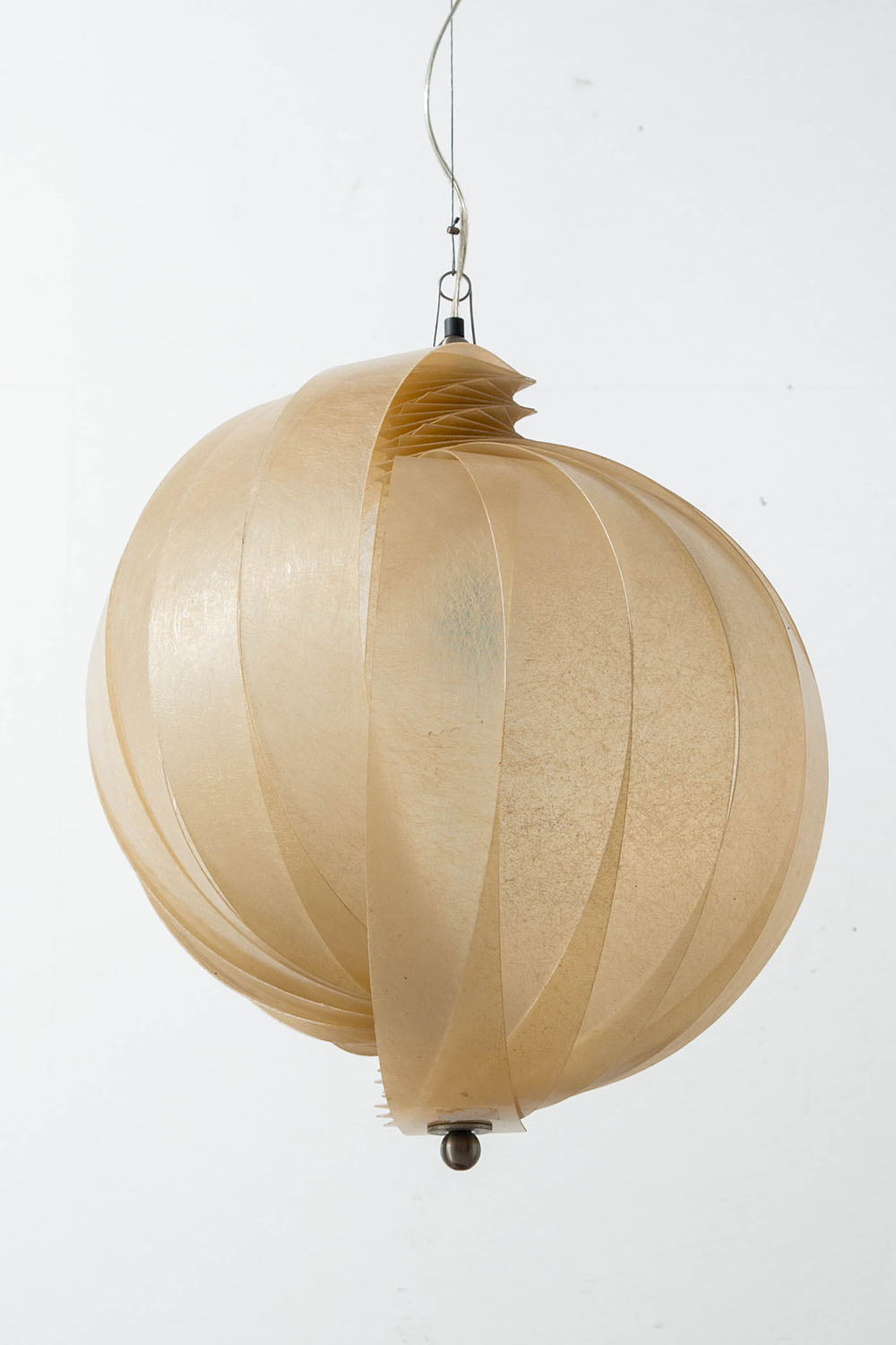 ‘Nautilus’ Pendant Lamp in Fiberglass and Metal