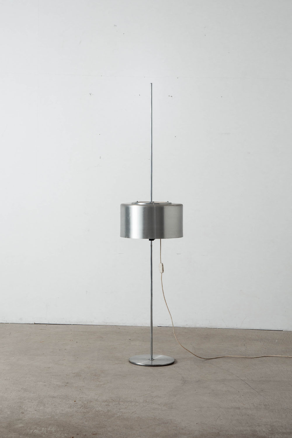 Floor Lamp in Metal