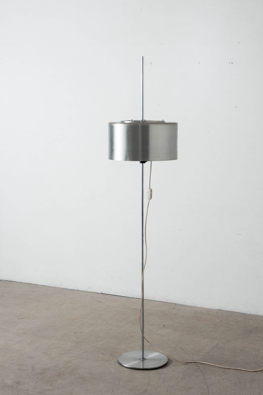 Floor Lamp in Metal