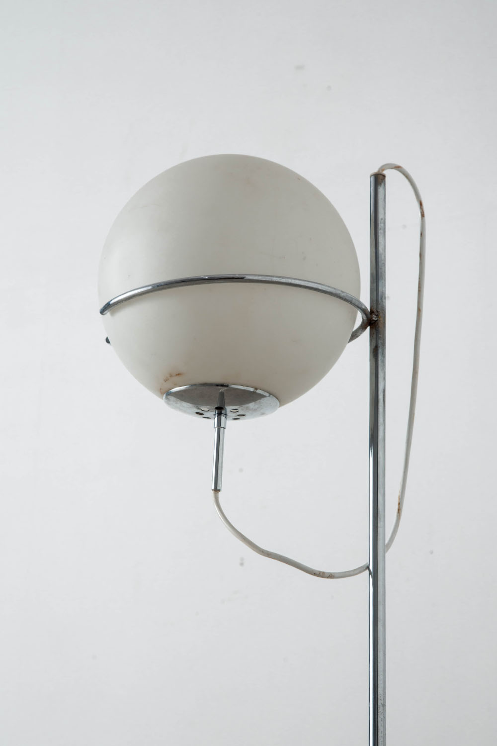 Floor Lamp in Glass , Chrome and Marble