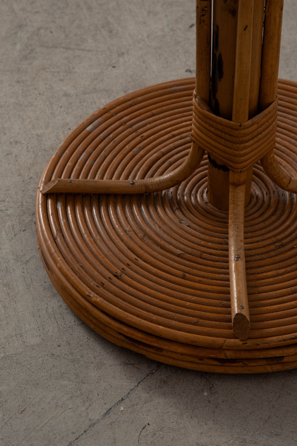 Coat Rack in Wood and Rattan