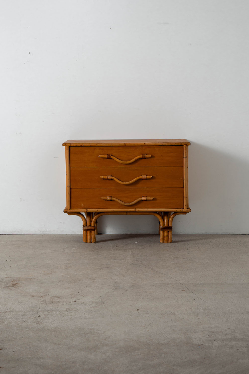 Chest,チェスト,France,フランス,清澄白河,Antique,Vintage,Interior Design,stoop,topso,アンティーク,ビンテージ,ヴィンテージ,家具,雑貨,インテリア,店舗什器,設計,インテリアデザイン,内装,什器,店舗設計,ギャラリー,デザイナーズ家具,ショールーム