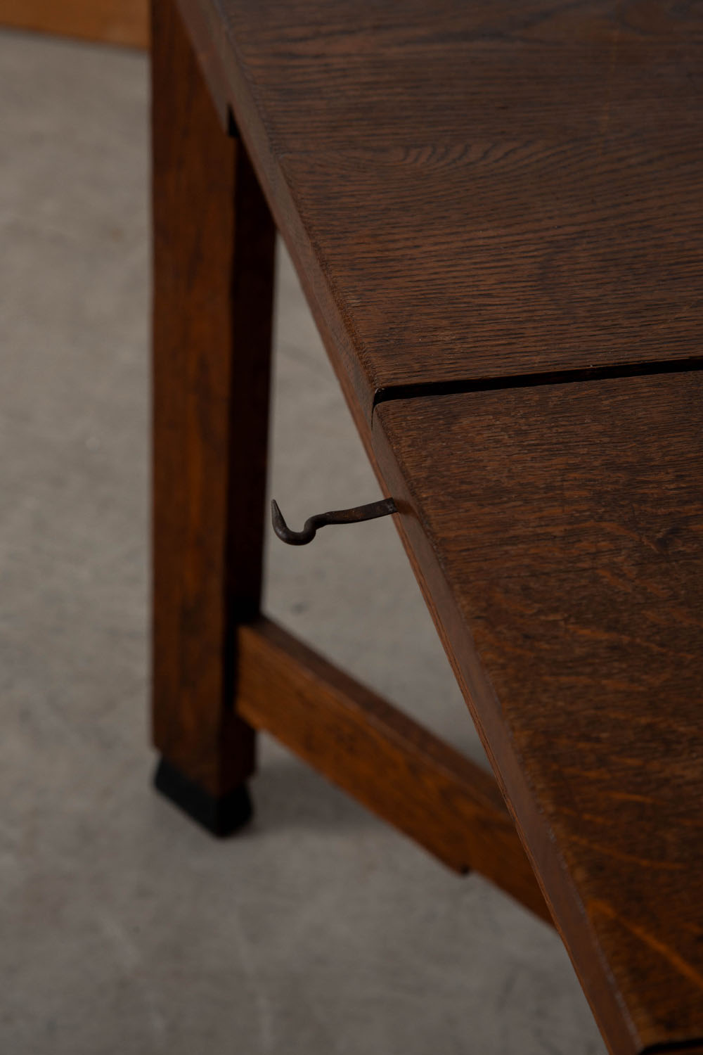 Extension Dining Table in Wood