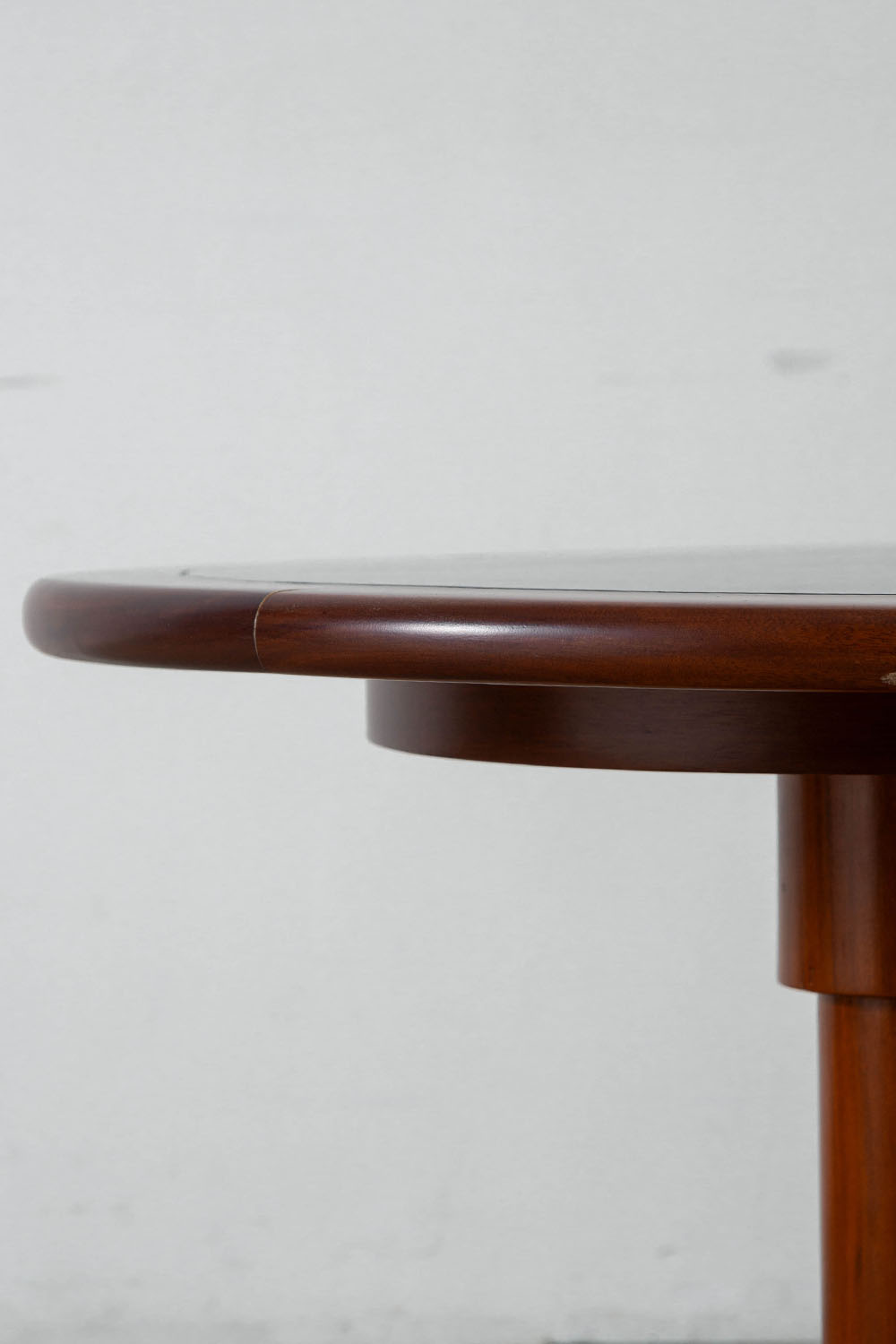 ‘Reno’ Side Table by Frederico Correa & Alfonso Mila for Gres in Wood