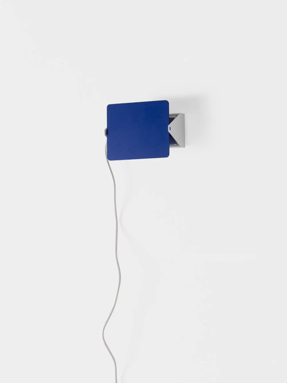 Applique À Volet Pivotant Wall Lamp by Charlotte Perriand for NEMO in Black&nbsp;Blue