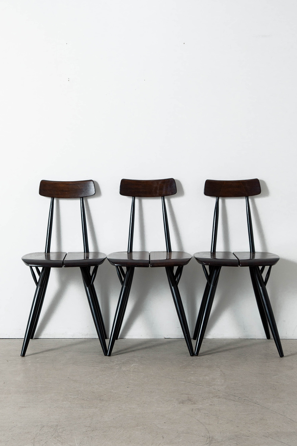 ‘Pirkka’ Chair by Ilmari Tapiovaara for Laukaan Puu in Wood and Dark Brown