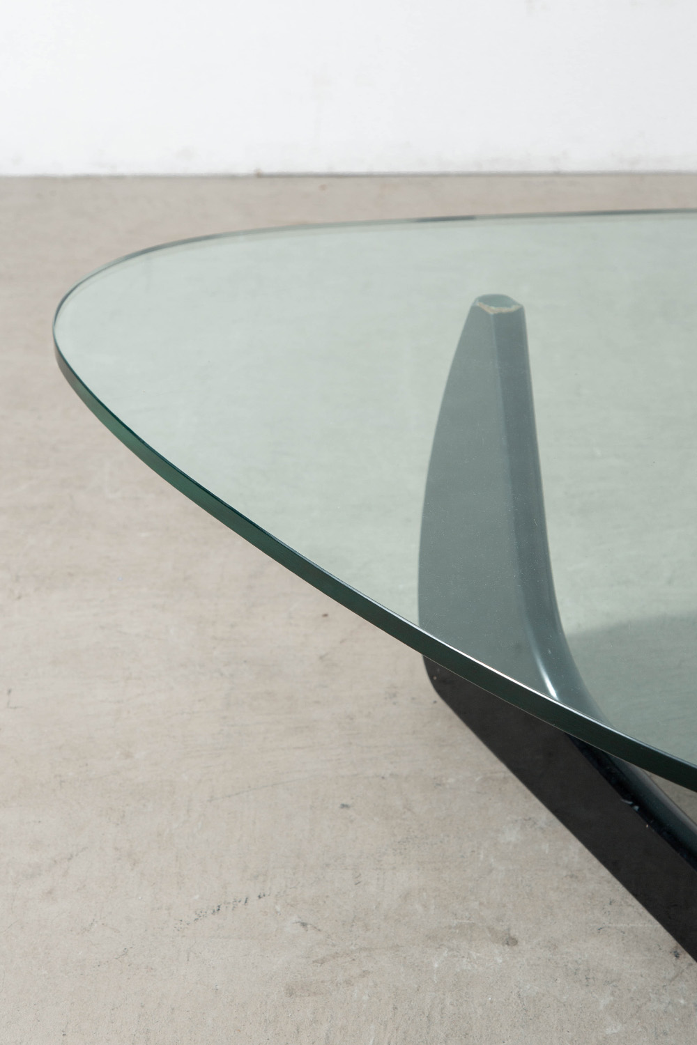 Coffee Table in Glass and Wood