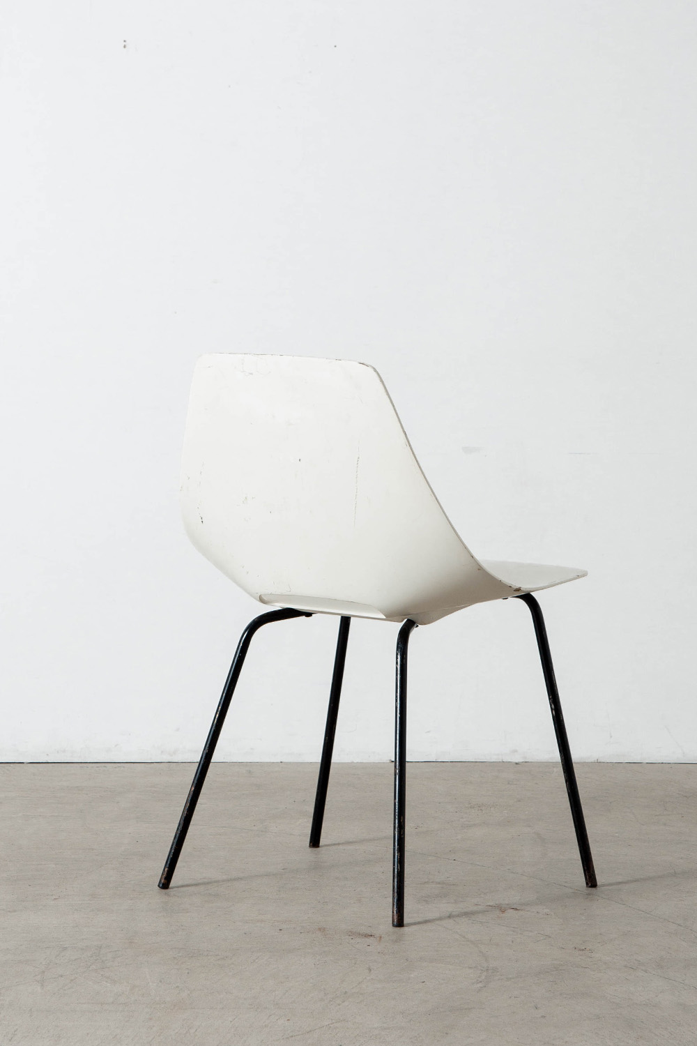 ‘Amsterdam’ Chair by Pierre Guariche for Stainer in White