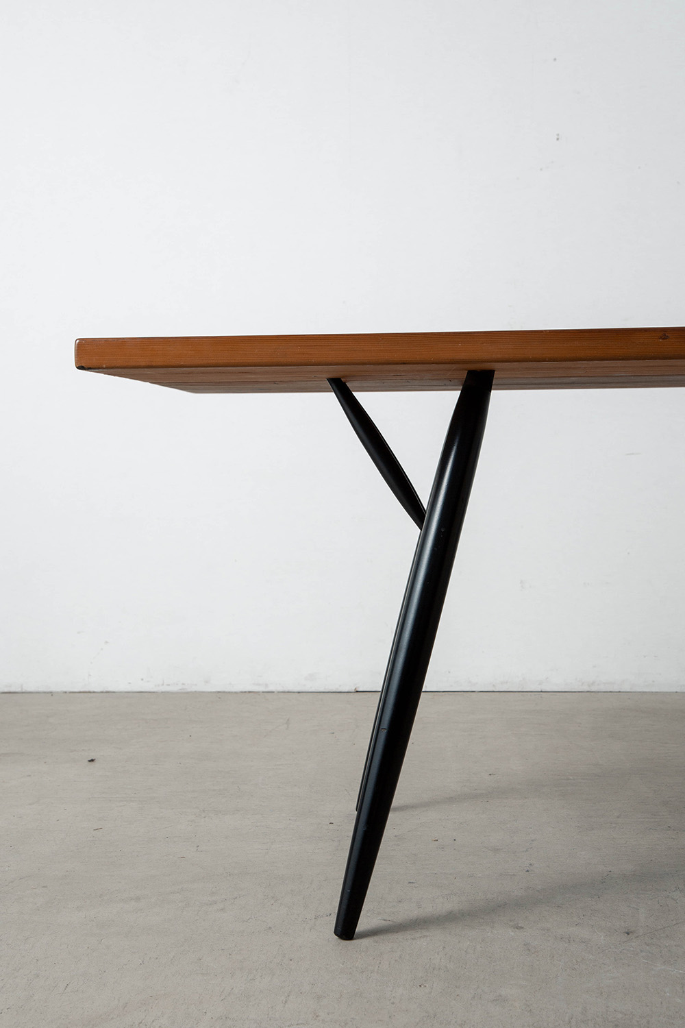 ‘Pirkka’ Dining Table by Ilmari Tapiovaara for Laukaan Puu in Wood