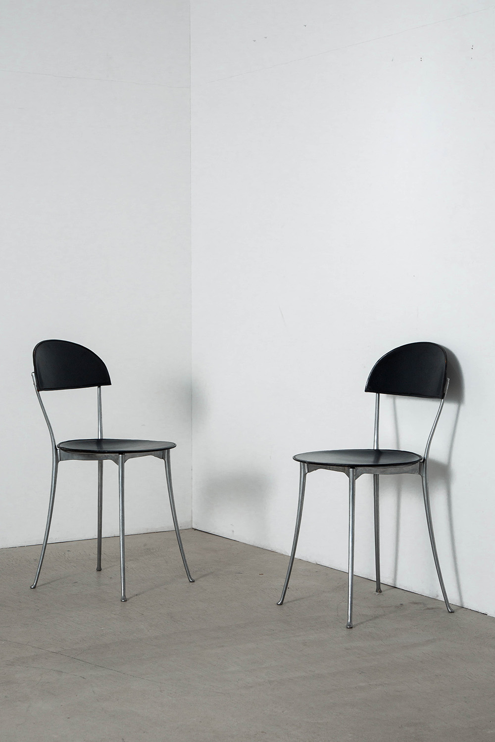 ‘Tonietta’ Chair by Enzo Mari for Zanotta in Aluminium and Leather