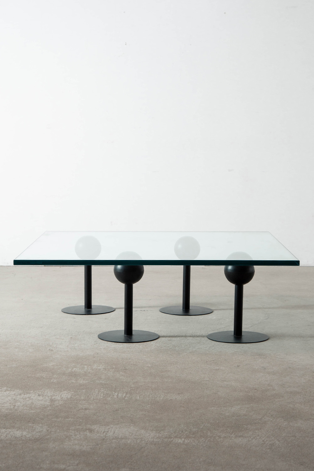 ‘Pepper Young’ Coffee Table by Philippe Starck for Disform in Glass , Enameled Steel and Polyurethane Foam