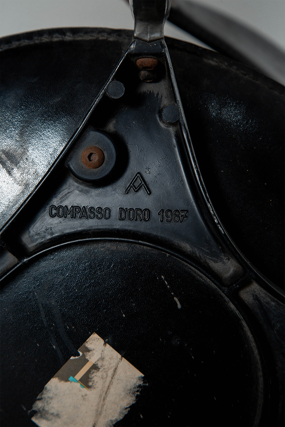 ‘Tonietta’ Chair by Enzo Mari for Zanotta in Aluminium and Leather