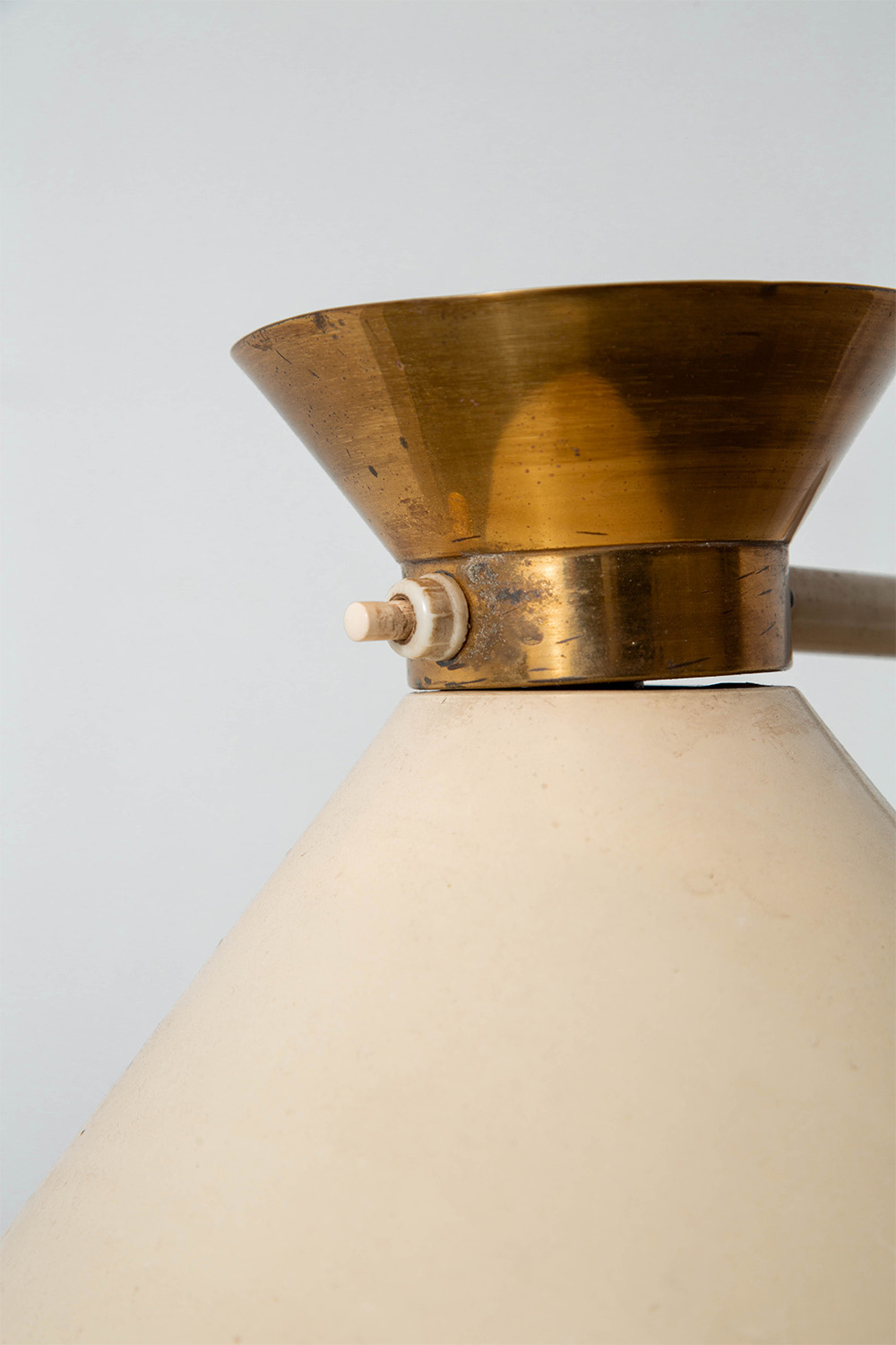 Model 450 Table Lamp for Jumo in Steel and Brass