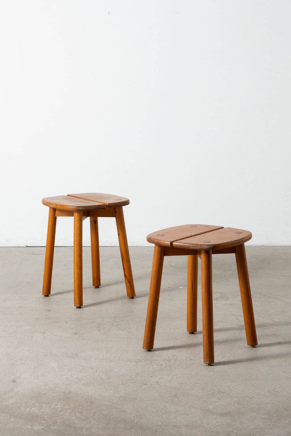 ‘Grain de Cafe’ Stool by Pierre Gautier-Delaye in Beech