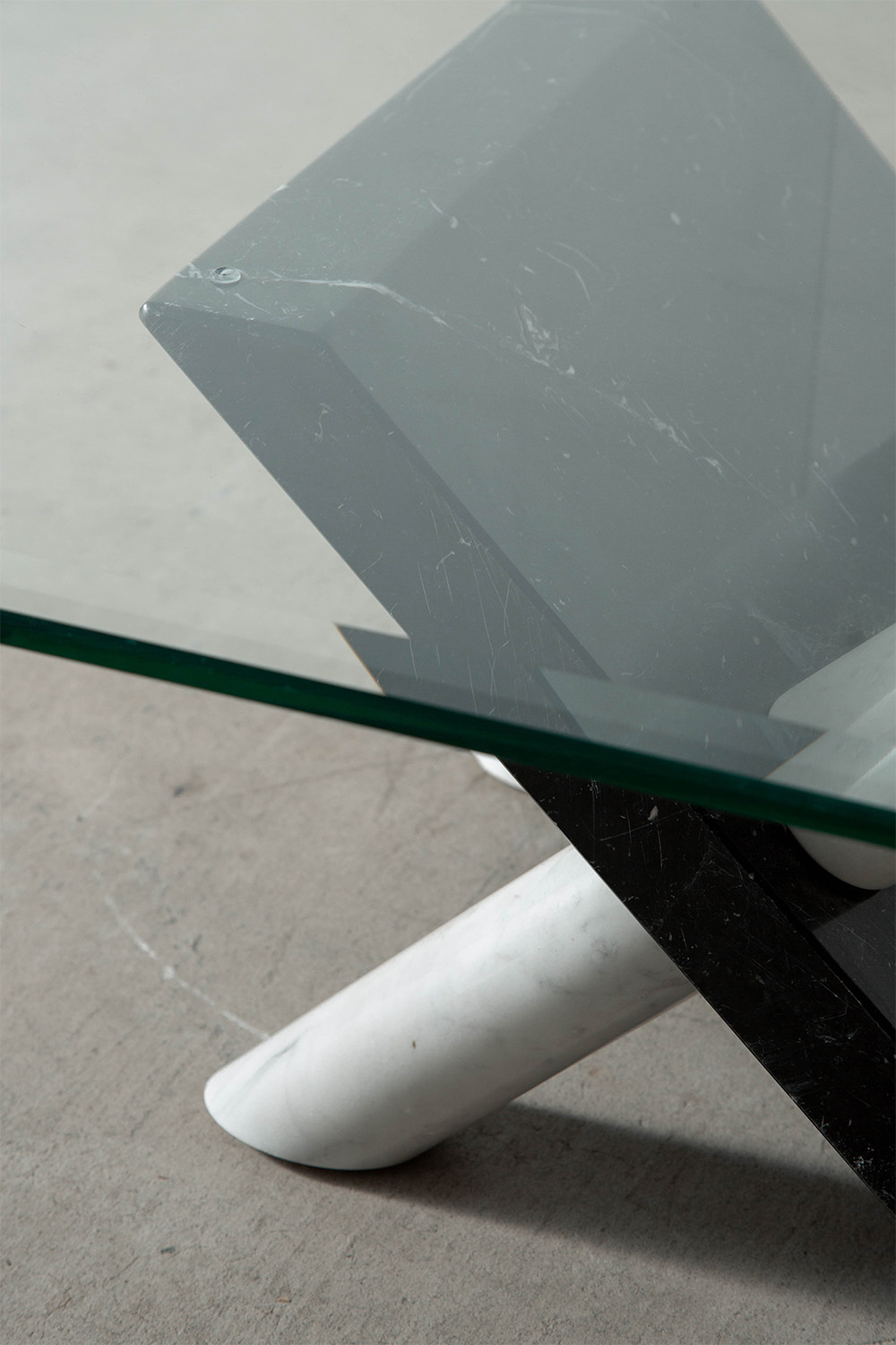 Coffee Table in Glass and Marble