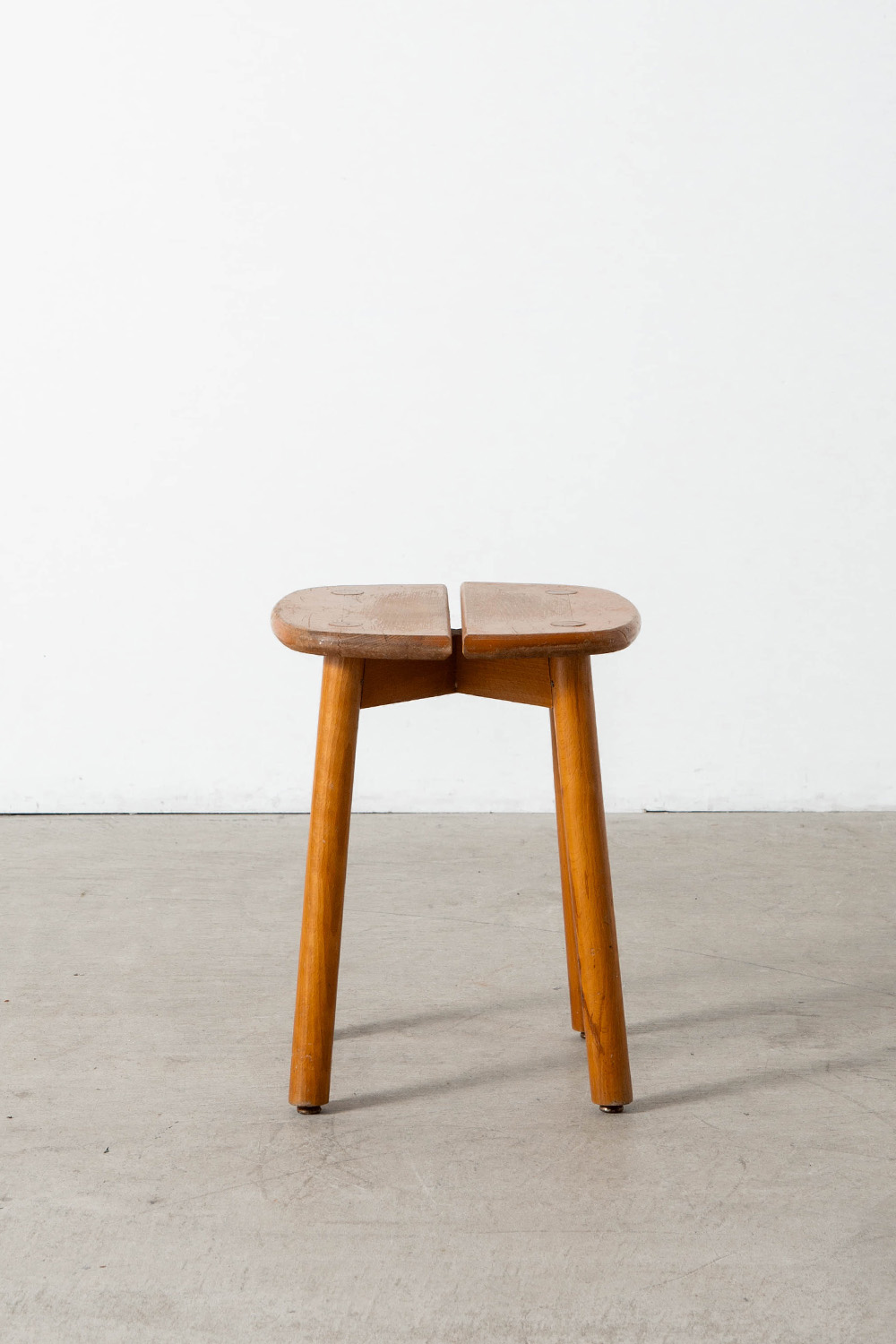 ‘Grain de Cafe’ Stool by Pierre Gautier-Delaye in Beech