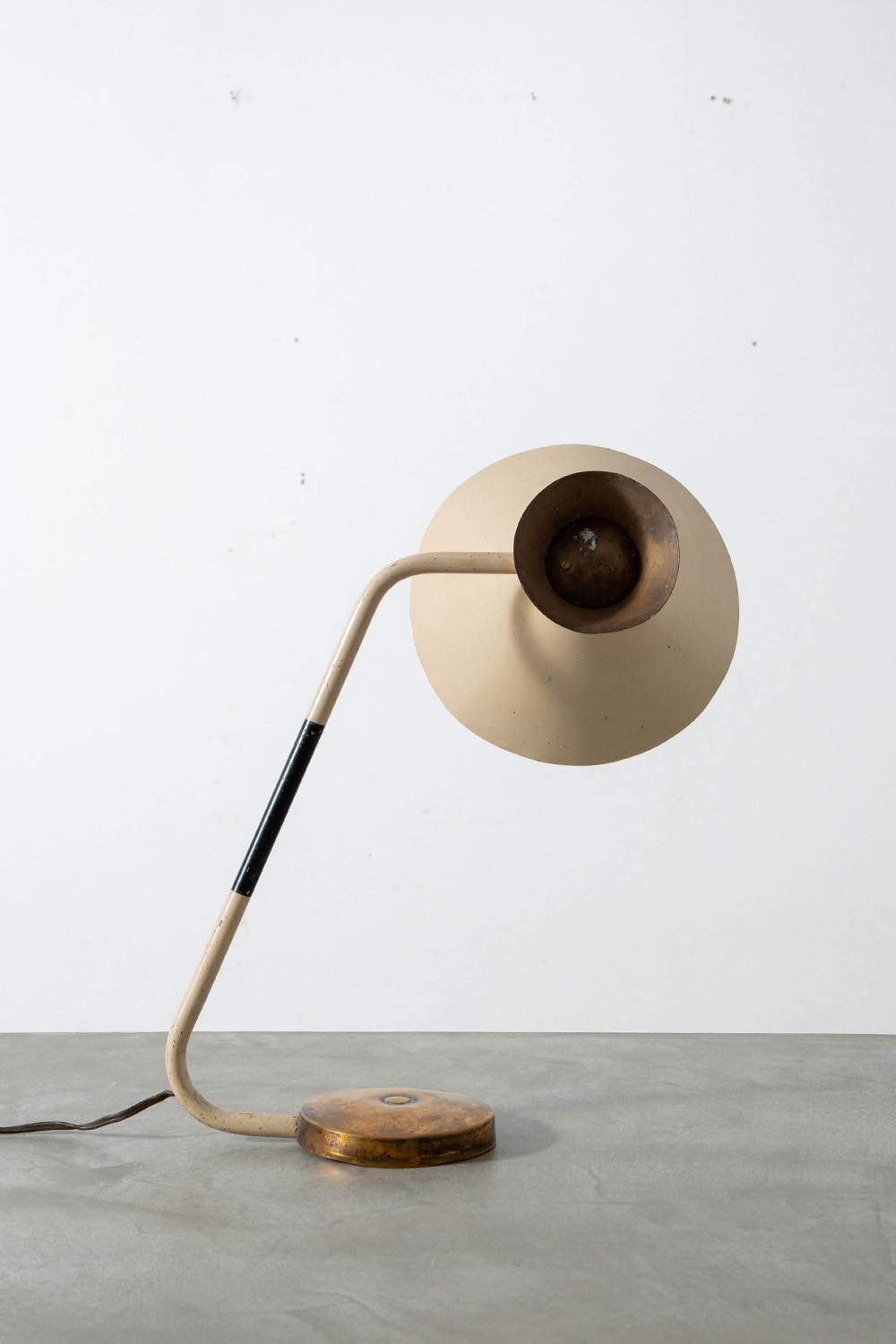 Model 450 Table Lamp for Jumo in Steel and Brass