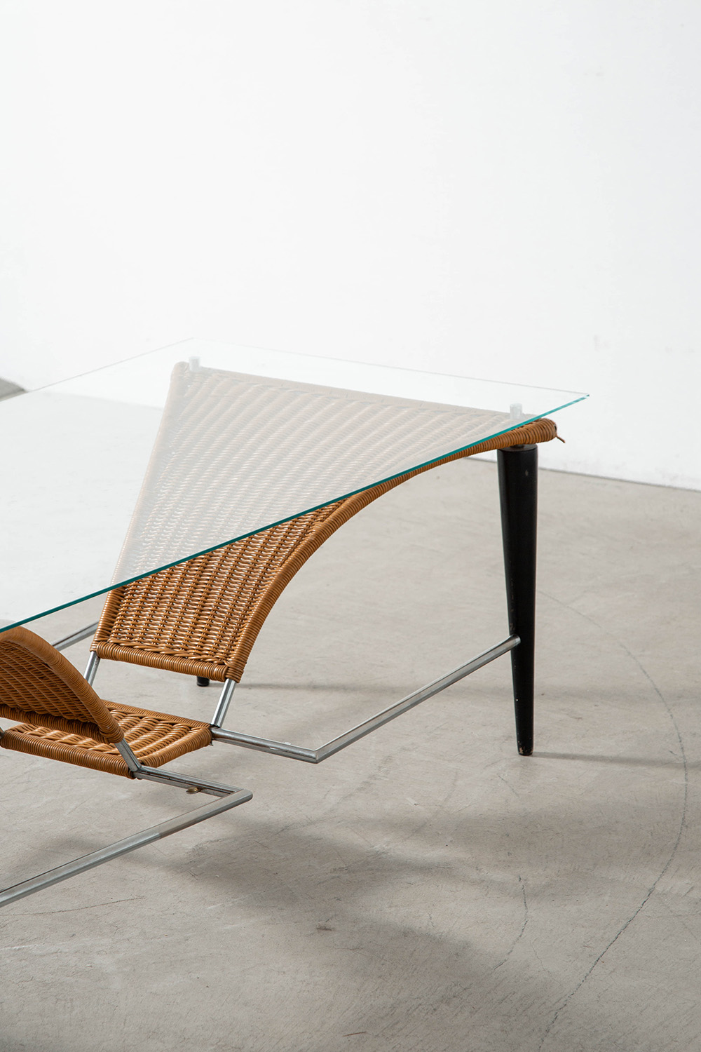 Coffee Table in Glass , Wicker , Wood and Metal