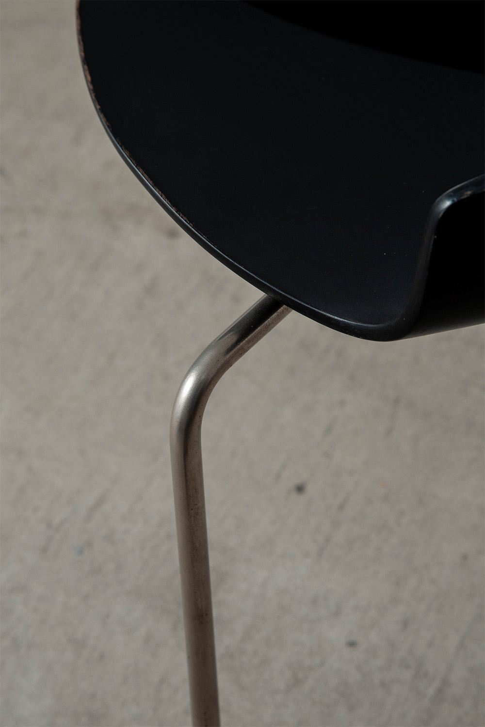 ‘Ant’ Chair by Arne Jacobsen for Fritz Hansen in Wood and Steel