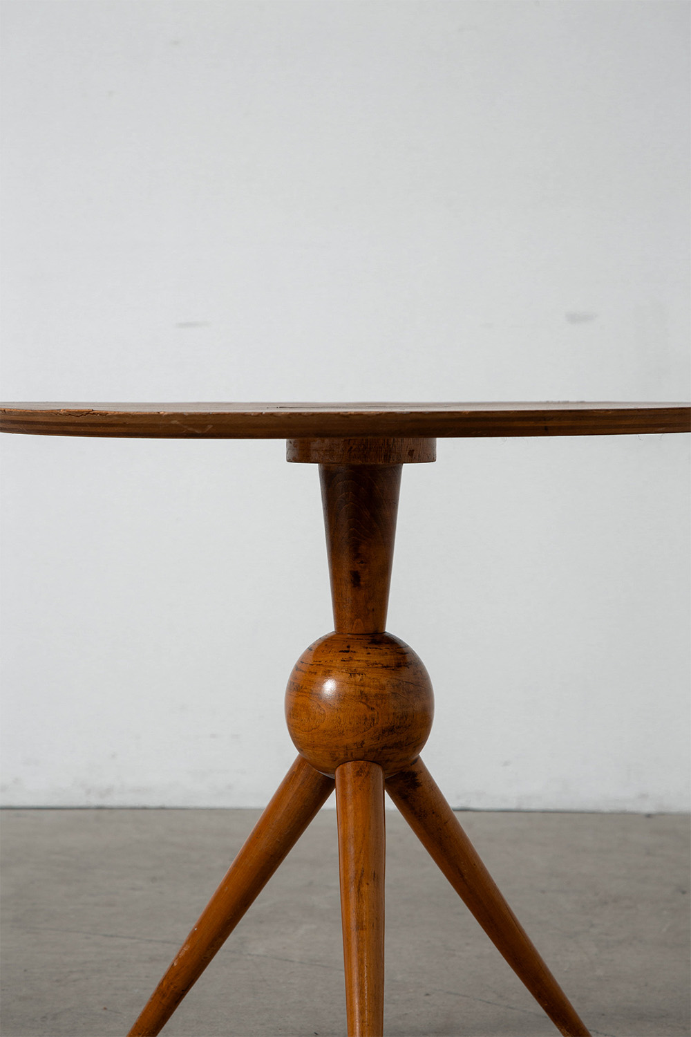 Tripod Legs Side Table in Wood