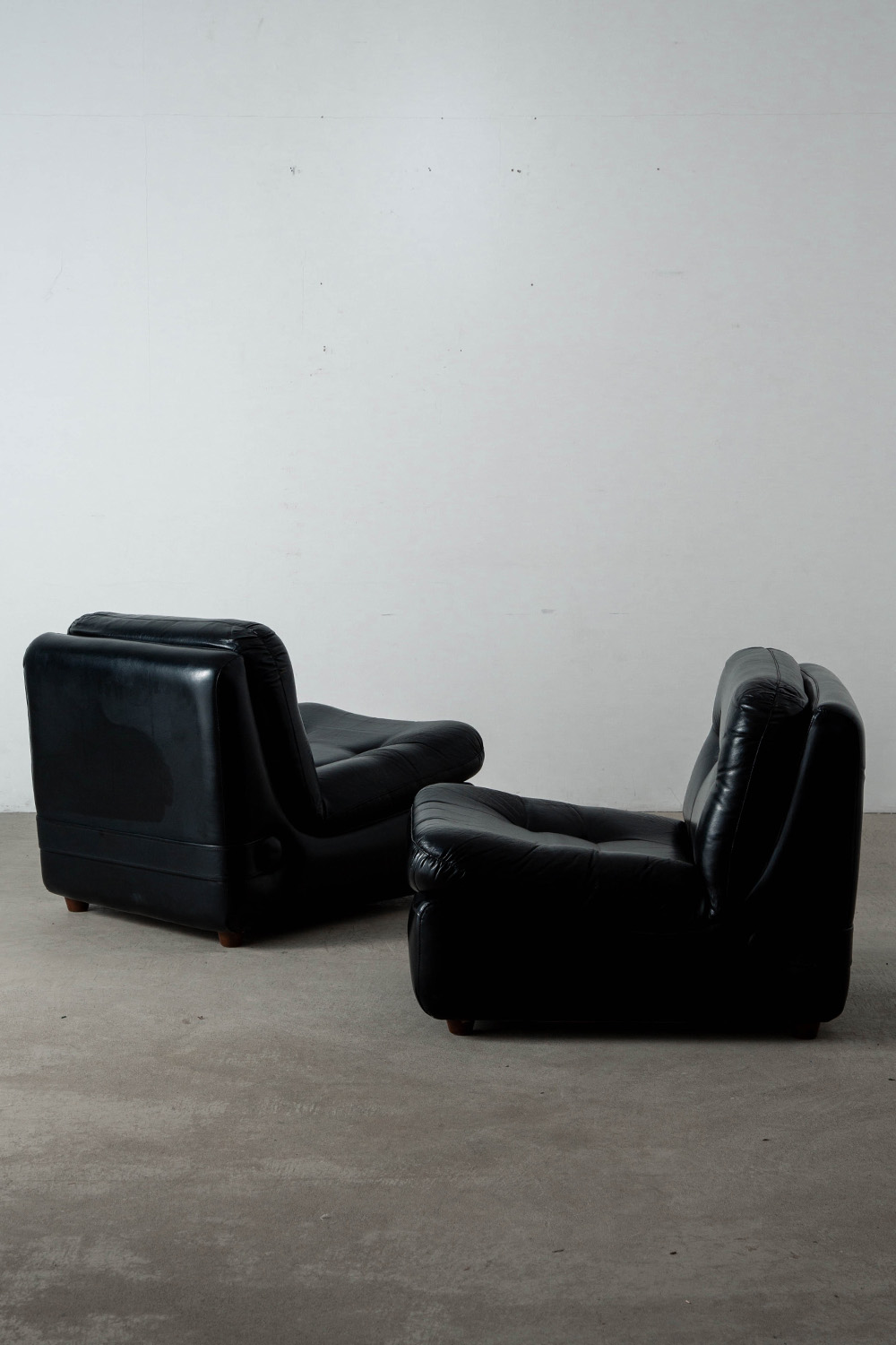 Vintage Sofa in Cow Leather