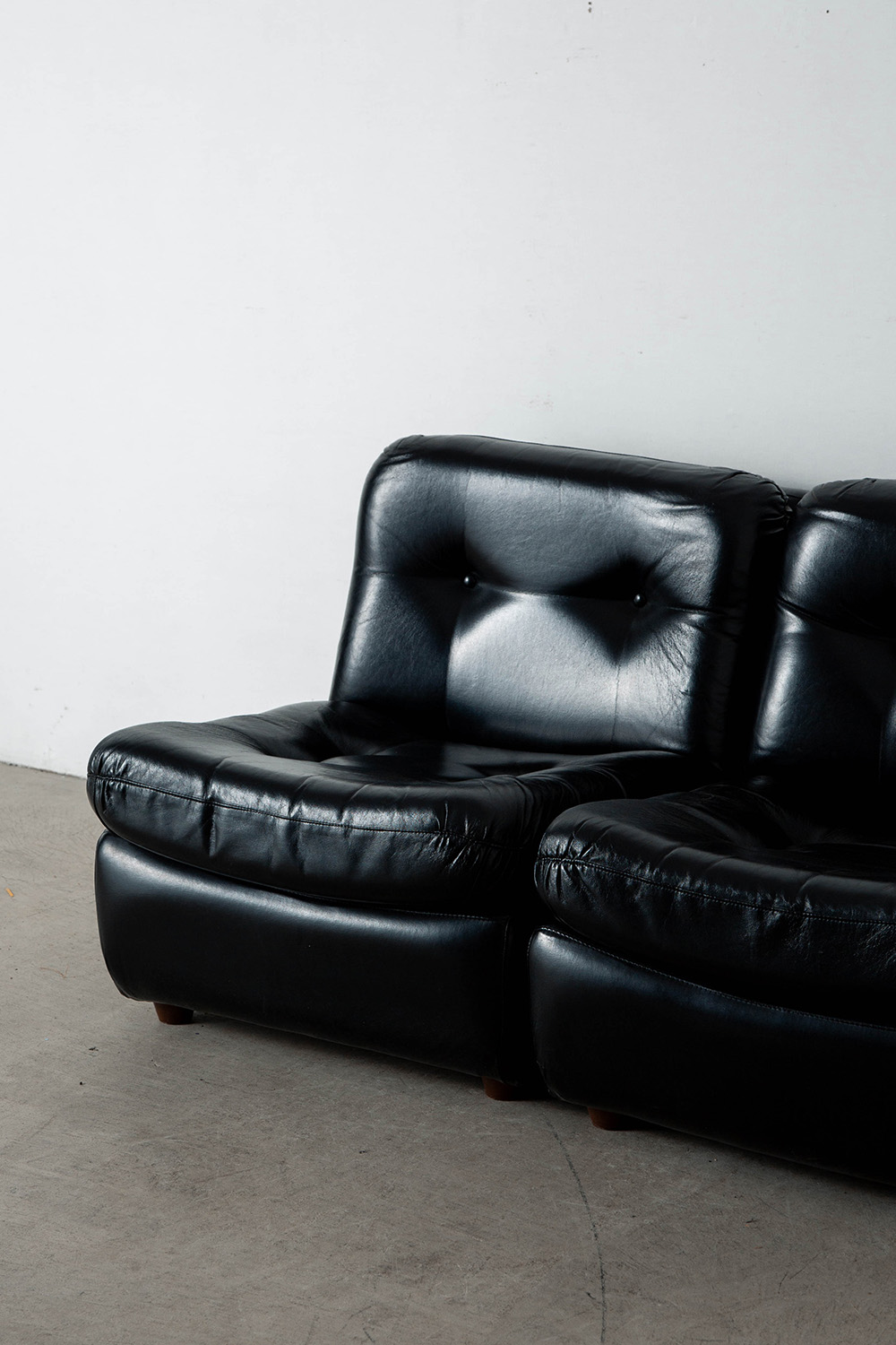 Vintage Sofa in Cow Leather