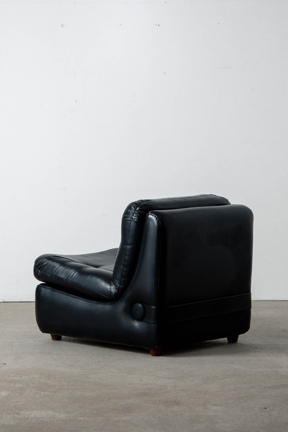 Vintage Sofa in Cow Leather