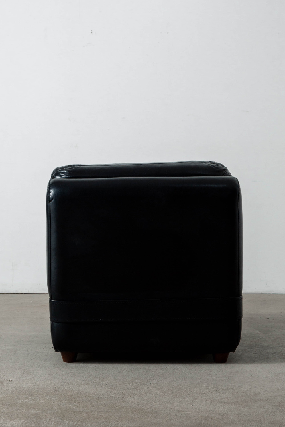 Vintage Sofa in Cow Leather