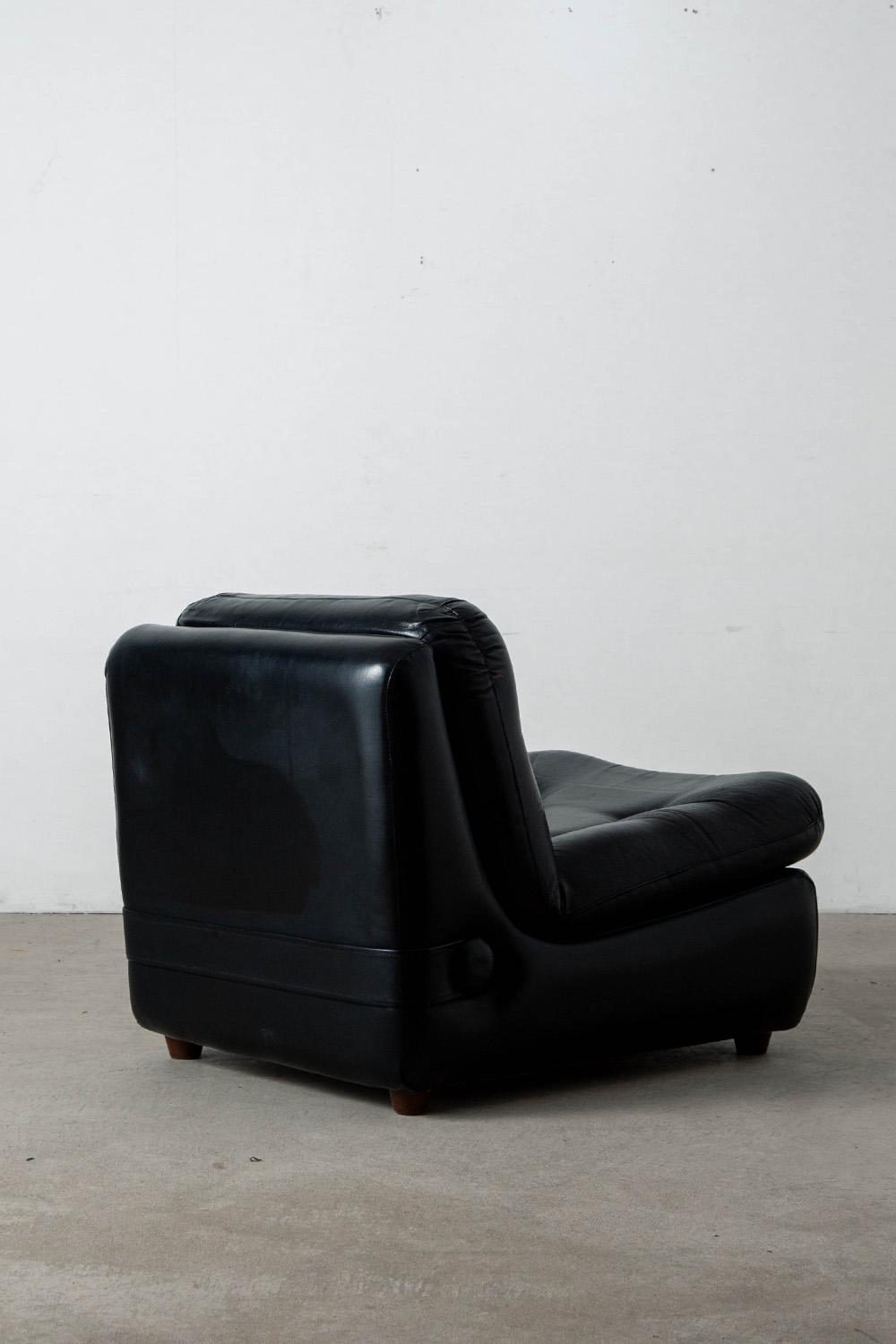 Vintage Sofa in Cow Leather