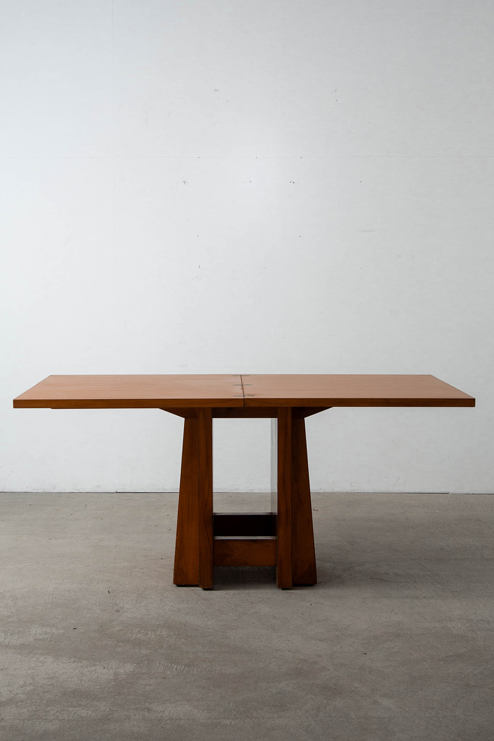 Architectural Extension Dining Table in Wood