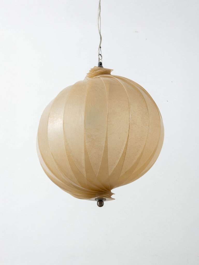 ‘Nautilus’ Pendant Lamp in Fiberglass and Metal