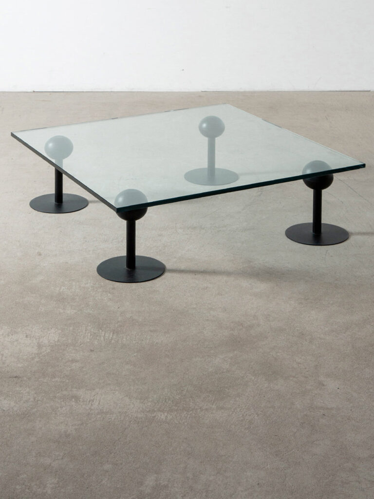 ‘Pepper Young’ Coffee Table by Philippe Starck for Disform in Glass , Enameled Steel and Polyurethane Foam