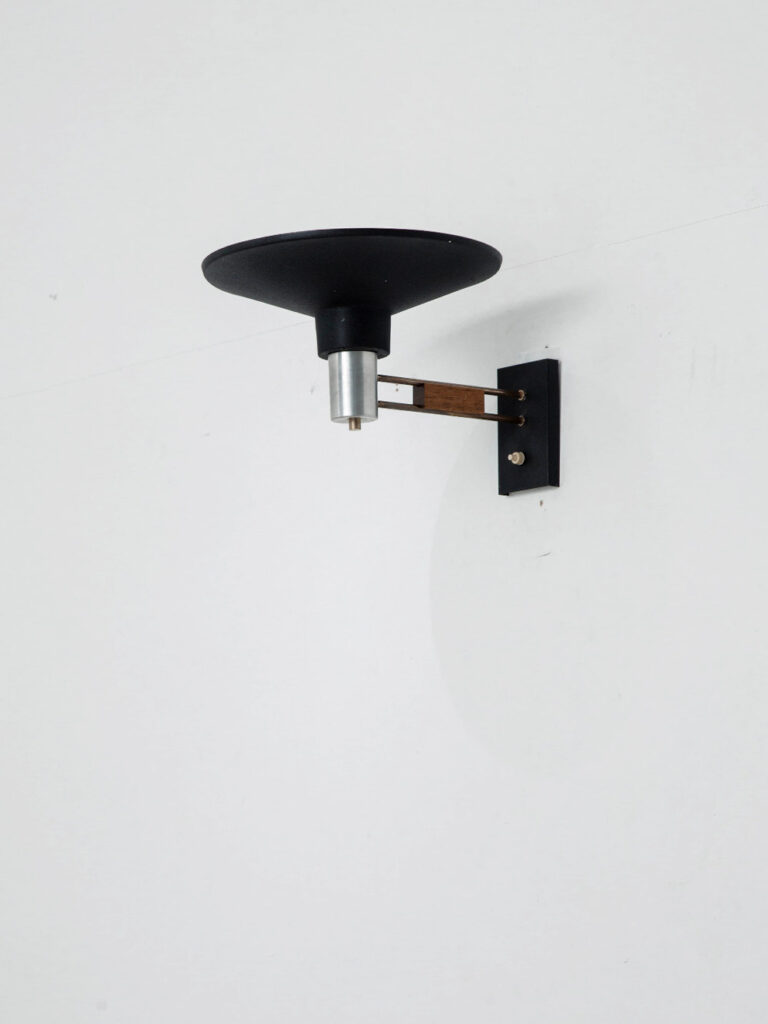 Wall Lamp in Steel , Metal and Wood