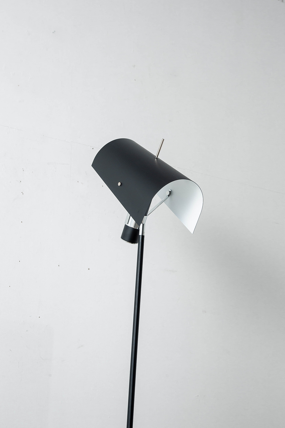 Claritas Floor Lamp,Claritas ,Floor Lamp,Vico Magistretti ,ヴィコ・マジストレッティ,NEMO,Italy,イタリア,清澄白河,Antique,Vintage,Interior Design,stoop,topso,アンティーク,ビンテージ,ヴィンテージ,家具,雑貨,インテリア,店舗什器,設計,インテリアデザイン,内装,什器,店舗設計,ギャラリー,デザイナーズ家具,ショールーム