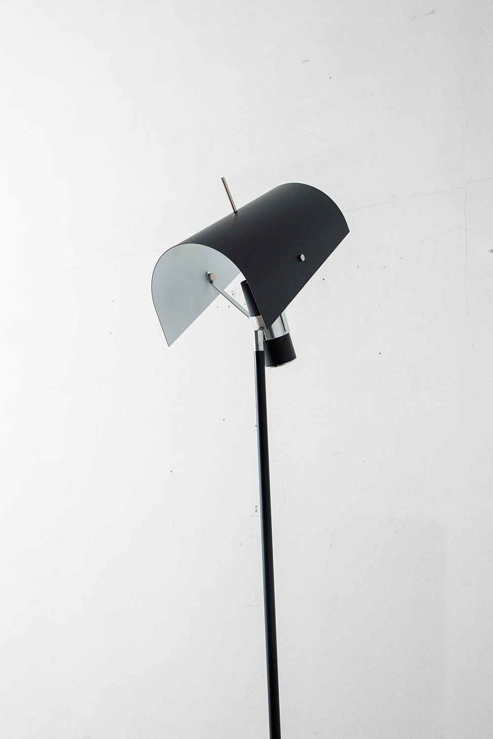 Claritas Floor Lamp,Claritas ,Floor Lamp,Vico Magistretti ,ヴィコ・マジストレッティ,NEMO,Italy,イタリア,清澄白河,Antique,Vintage,Interior Design,stoop,topso,アンティーク,ビンテージ,ヴィンテージ,家具,雑貨,インテリア,店舗什器,設計,インテリアデザイン,内装,什器,店舗設計,ギャラリー,デザイナーズ家具,ショールーム