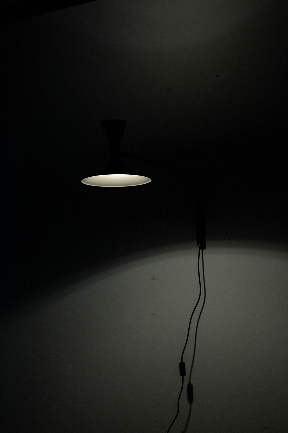 Lampe De Marseille Mini Wall Lamp,Lampe De Marseille Mini,Wall Lamp,ウォールランプ,Le Corbusier,ル・コルビジェ,NEMO,Italy,イタリア,清澄白河,Antique,Vintage,Interior Design,stoop,topso,アンティーク,ビンテージ,ヴィンテージ,家具,雑貨,インテリア,店舗什器,設計,インテリアデザイン,内装,什器,店舗設計,ギャラリー,デザイナーズ家具,ショールーム