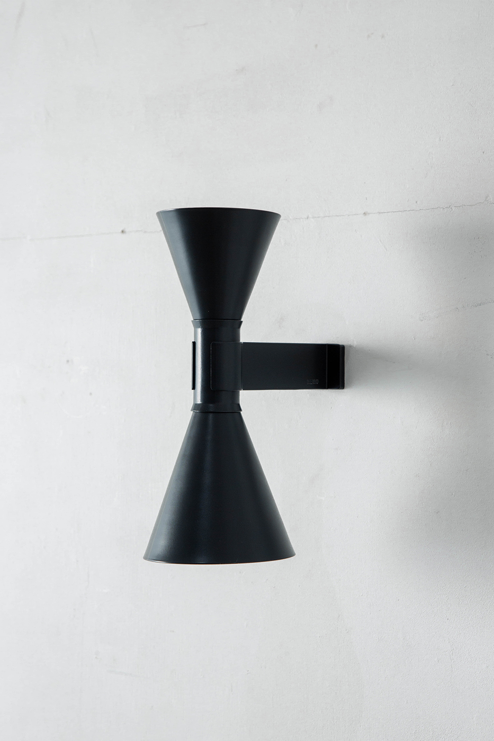 Applique De Marseille Mini Wall Lamp,Applique De Marseille Mini,Wall Lamp,ウォールランプ,Le Corbusier,ル・コルビジェ,NEMO,Italy,イタリア,清澄白河,Antique,Vintage,Interior Design,stoop,topso,アンティーク,ビンテージ,ヴィンテージ,家具,雑貨,インテリア,店舗什器,設計,インテリアデザイン,内装,什器,店舗設計,ギャラリー,デザイナーズ家具,ショールーム