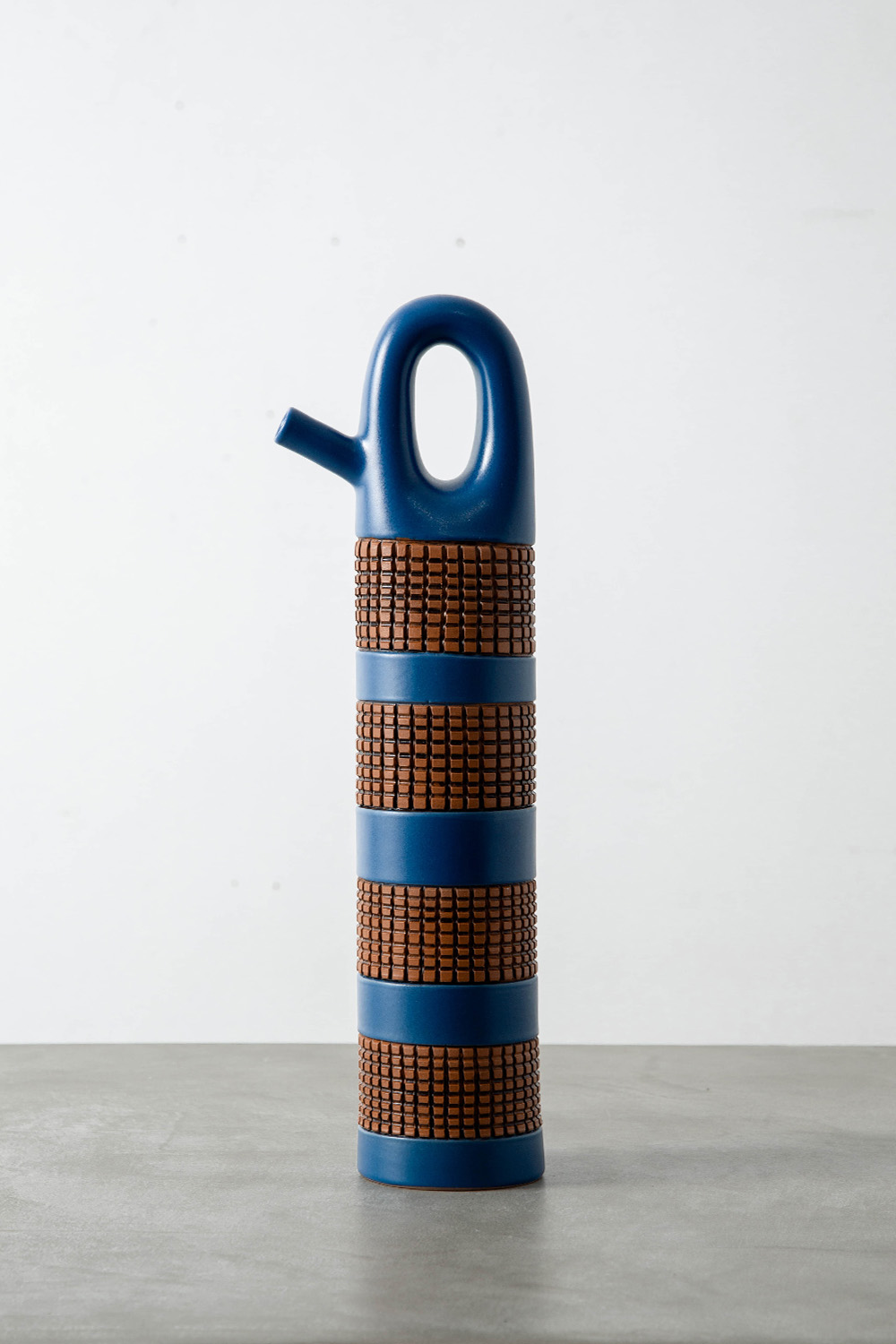 Versatoio Flower Vase by Aldo Londi for BITOSSI