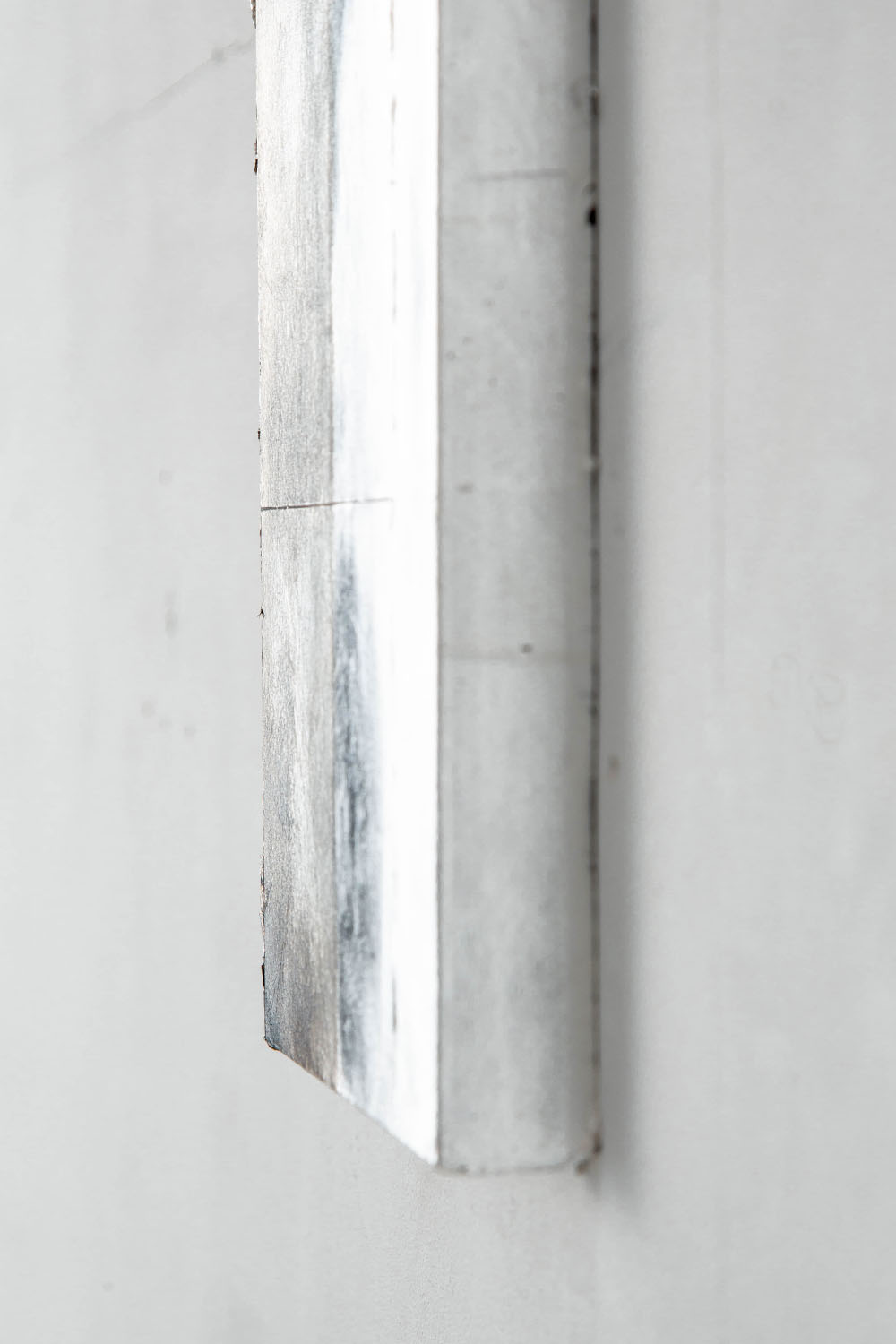 Quiet Presence 009-001 by Shuhei Fukuda