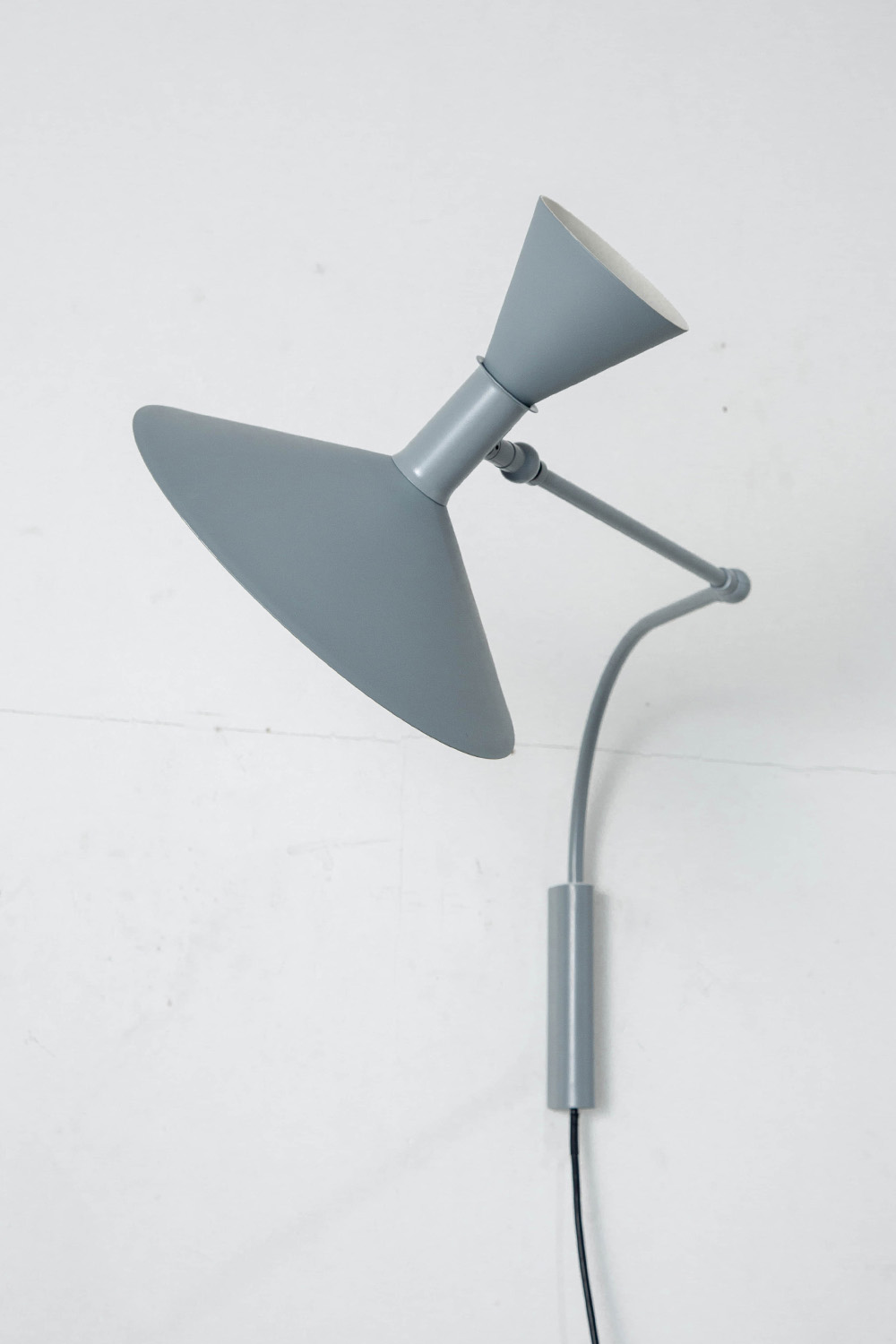 Lampe De Marseille Mini Wall Lamp,Lampe De Marseille Mini,Wall Lamp,ウォールランプ,Le Corbusier,ル・コルビジェ,NEMO,Italy,イタリア,清澄白河,Antique,Vintage,Interior Design,stoop,topso,アンティーク,ビンテージ,ヴィンテージ,家具,雑貨,インテリア,店舗什器,設計,インテリアデザイン,内装,什器,店舗設計,ギャラリー,デザイナーズ家具,ショールーム