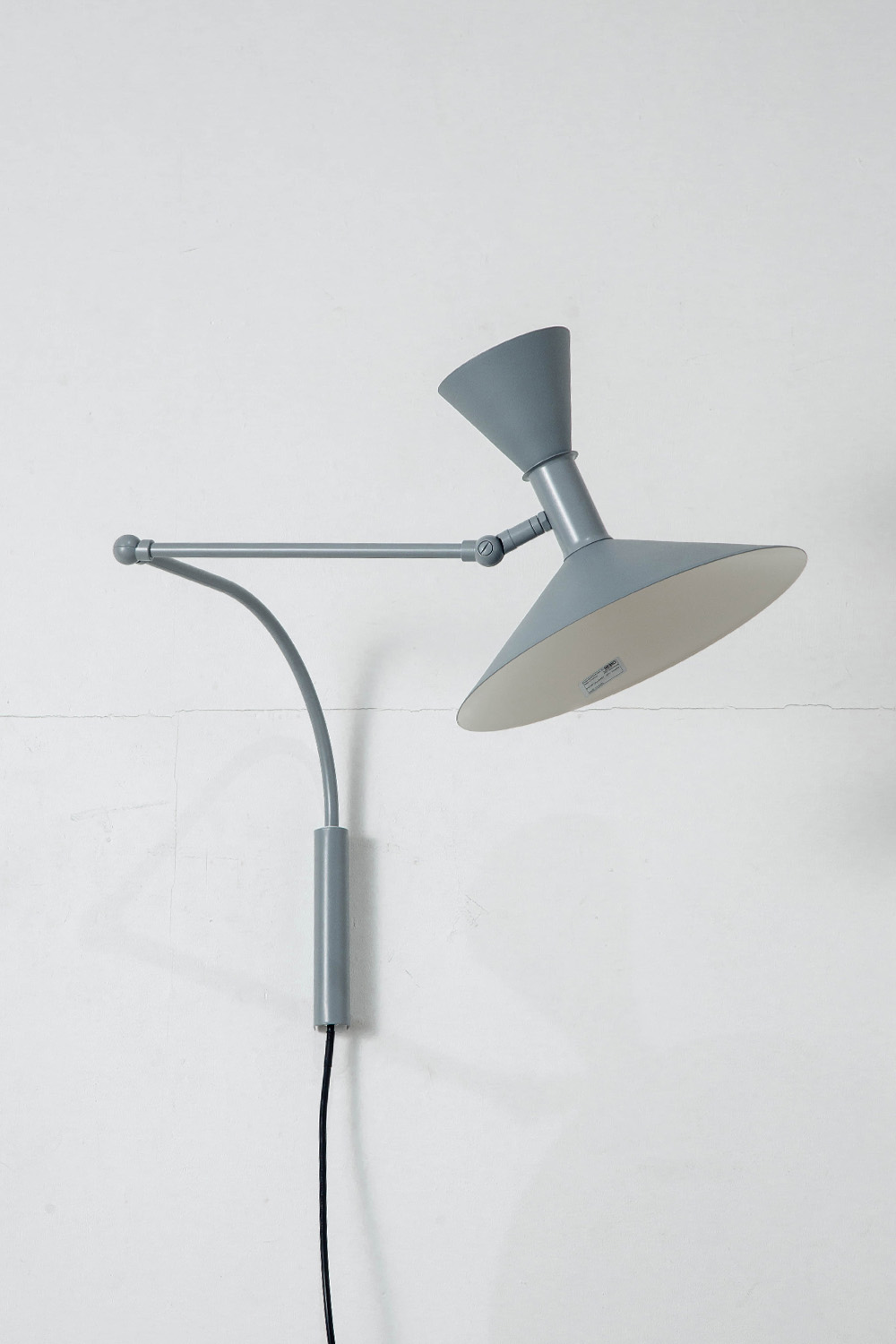 Lampe De Marseille Mini Wall Lamp,Lampe De Marseille Mini,Wall Lamp,ウォールランプ,Le Corbusier,ル・コルビジェ,NEMO,Italy,イタリア,清澄白河,Antique,Vintage,Interior Design,stoop,topso,アンティーク,ビンテージ,ヴィンテージ,家具,雑貨,インテリア,店舗什器,設計,インテリアデザイン,内装,什器,店舗設計,ギャラリー,デザイナーズ家具,ショールーム