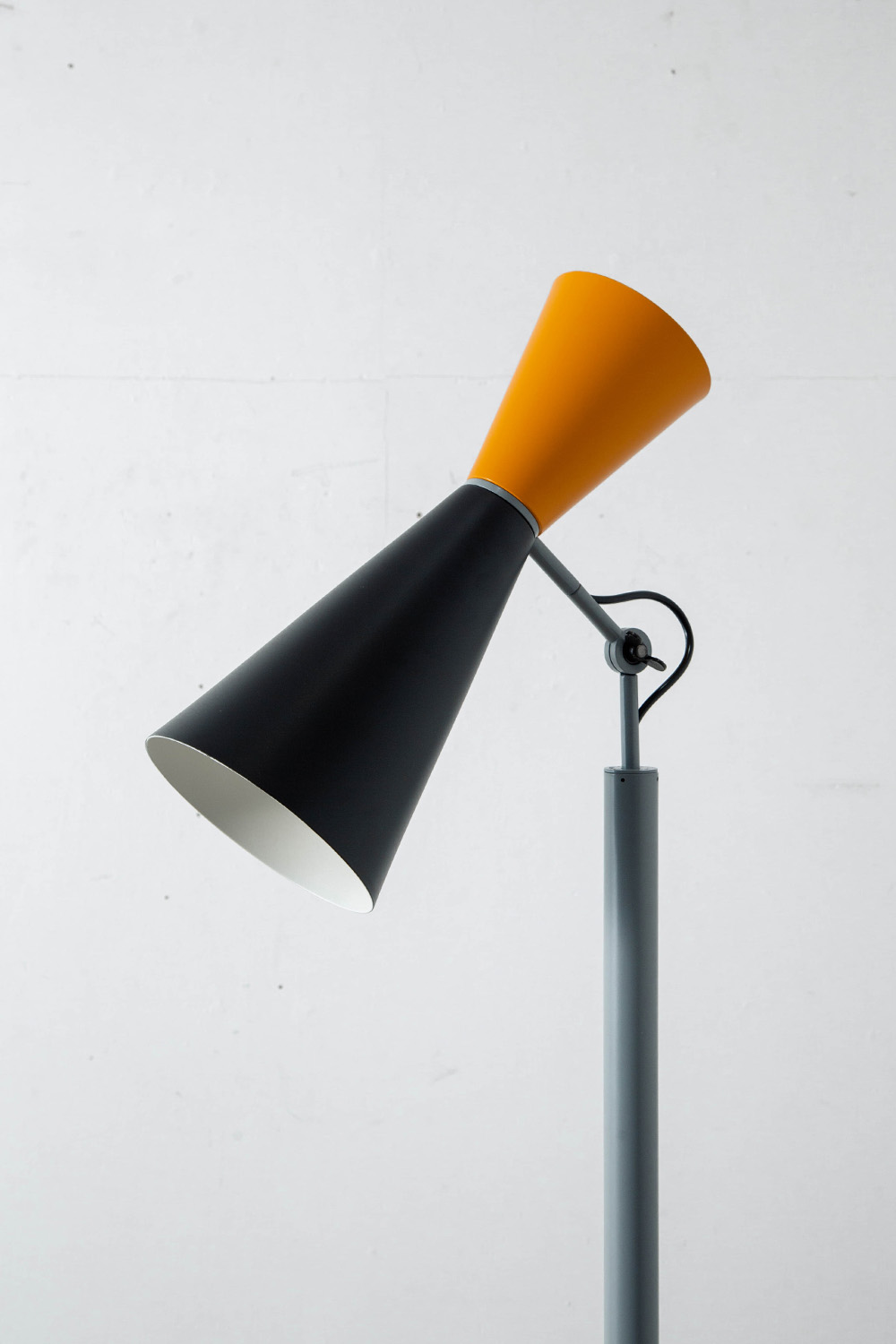 Parliament  Floor Lamp,Parliament,Floor Lamp,フロアランプ,Le Corbusier,ル・コルビジェ,NEMO,Italy,イタリア,清澄白河,Antique,Vintage,Interior Design,stoop,topso,アンティーク,ビンテージ,ヴィンテージ,家具,雑貨,インテリア,店舗什器,設計,インテリアデザイン,内装,什器,店舗設計,ギャラリー,デザイナーズ家具,ショールーム