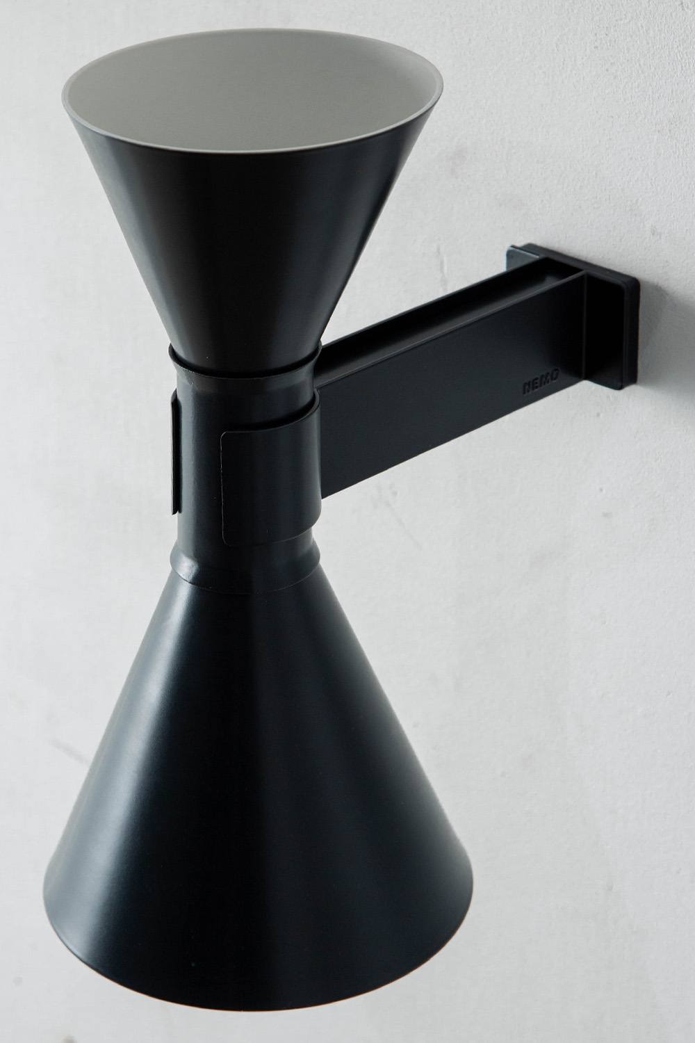 Applique De Marseille Mini Wall Lamp,Applique De Marseille Mini,Wall Lamp,ウォールランプ,Le Corbusier,ル・コルビジェ,NEMO,Italy,イタリア,清澄白河,Antique,Vintage,Interior Design,stoop,topso,アンティーク,ビンテージ,ヴィンテージ,家具,雑貨,インテリア,店舗什器,設計,インテリアデザイン,内装,什器,店舗設計,ギャラリー,デザイナーズ家具,ショールーム