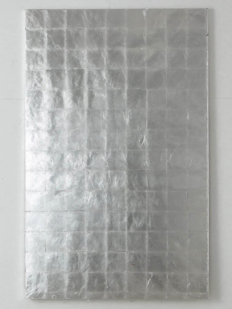 Quiet Presence 001 by Shuhei Fukuda