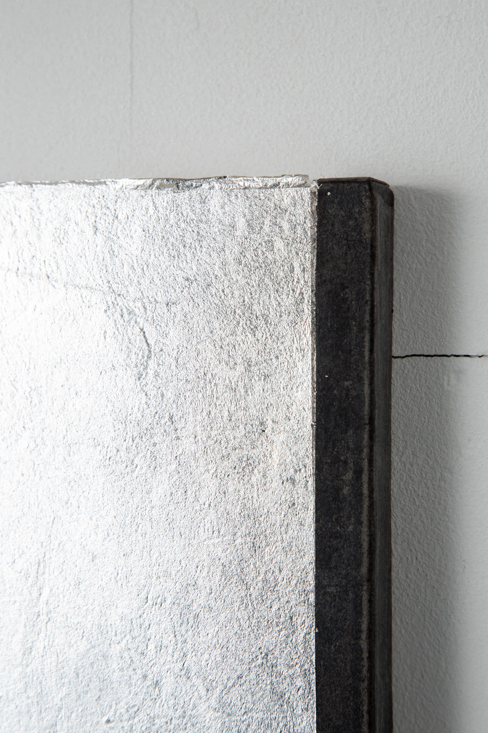 ↑ Quiet Presence 010-008
