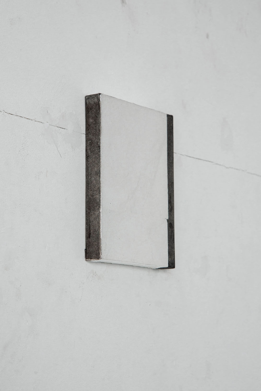 Quiet Presence 010-005-008 by Shuhei Fukuda