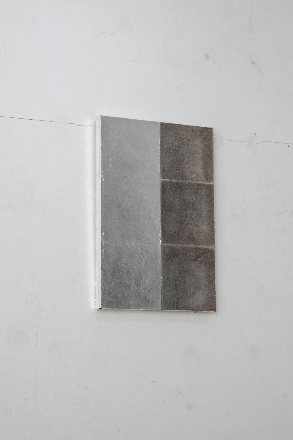 Art,アート,Quiet Presence,Presence,Shuhei Fukuda,福田 周平,Quiet Presence,銀箔,和紙,墨,硫黄、stoop,topso,清澄白河,Antique,Vintage,Interior Design,アンティーク,ビンテージ,ヴィンテージ,家具,雑貨,インテリア,店舗什器,設計,インテリアデザイン,内装,什器,店舗設計,ギャラリー,デザイナーズ家具,ショールーム