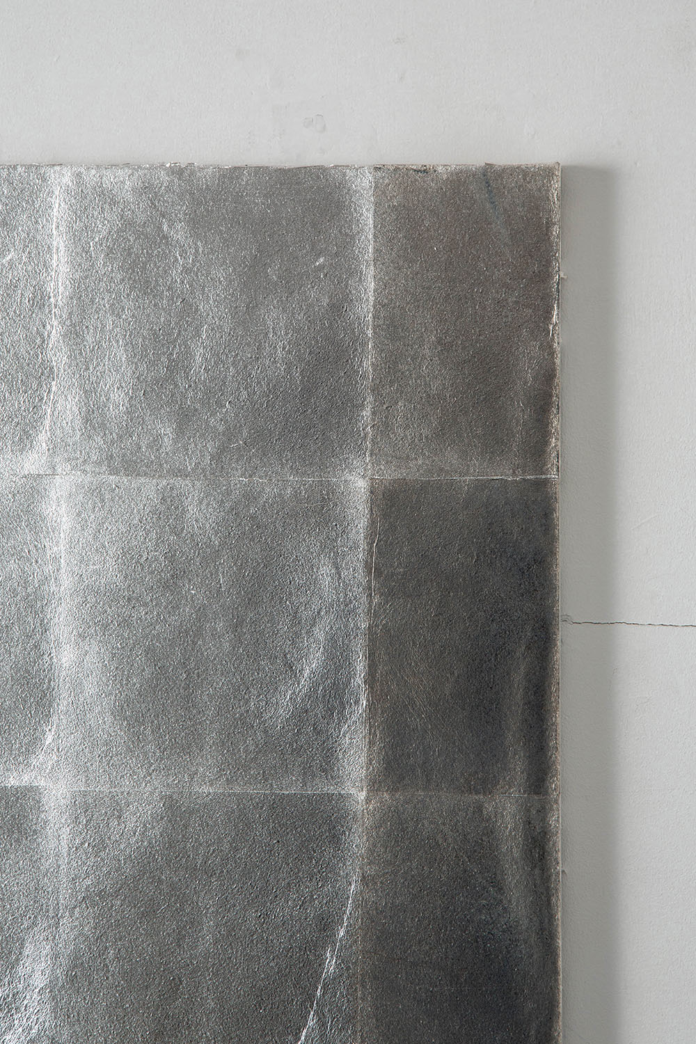 Art,アート,Quiet Presence,Presence,Shuhei Fukuda,福田 周平,Quiet Presence,銀箔,和紙,墨,硫黄,stoop,topso,清澄白河,Antique,Vintage,Interior Design,アンティーク,ビンテージ,ヴィンテージ,家具,雑貨,インテリア,店舗什器,設計,インテリアデザイン,内装,什器,店舗設計,ギャラリー,デザイナーズ家具,ショールーム