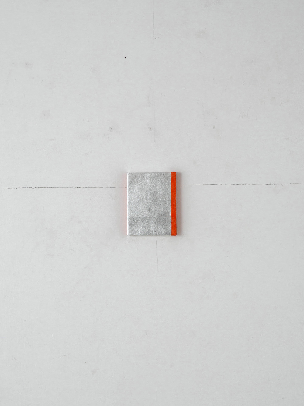 Art,アート,Quiet Presence,Presence,Shuhei Fukuda,福田 周平,銀箔,和紙,本朱,stoop,topso,清澄白河,Antique,Vintage,Interior Design,アンティーク,ビンテージ,ヴィンテージ,家具,雑貨,インテリア,店舗什器,設計,インテリアデザイン,内装,什器,店舗設計,ギャラリー,デザイナーズ家具,ショールーム